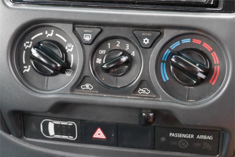 2017 MITSUBISHI TRITON MQ GLX MANUAL CAB CHASSIS
