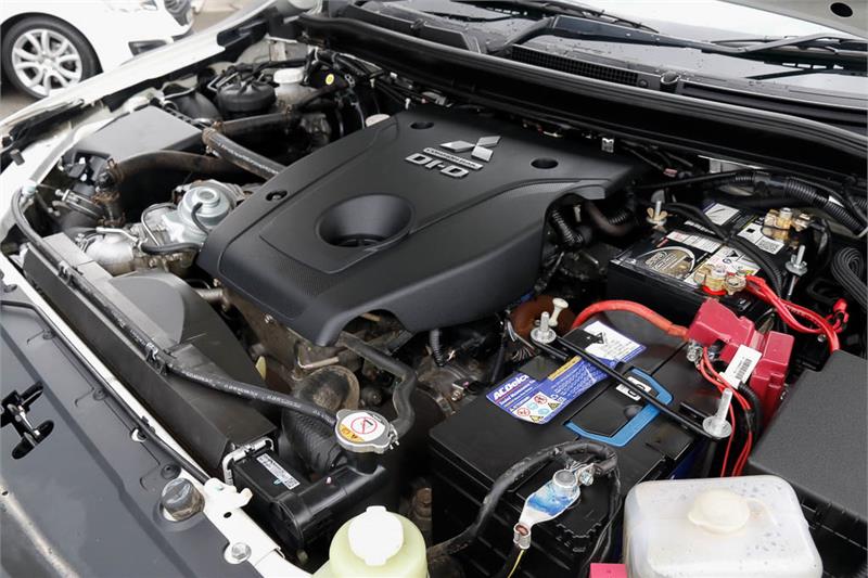 2017 MITSUBISHI TRITON MQ GLX MANUAL CAB CHASSIS