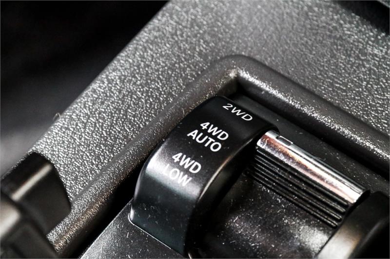 2011 JEEP CHEROKEE KK AUTOMATIC WAGON