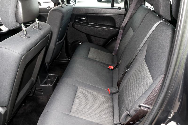 2011 JEEP CHEROKEE KK AUTOMATIC WAGON