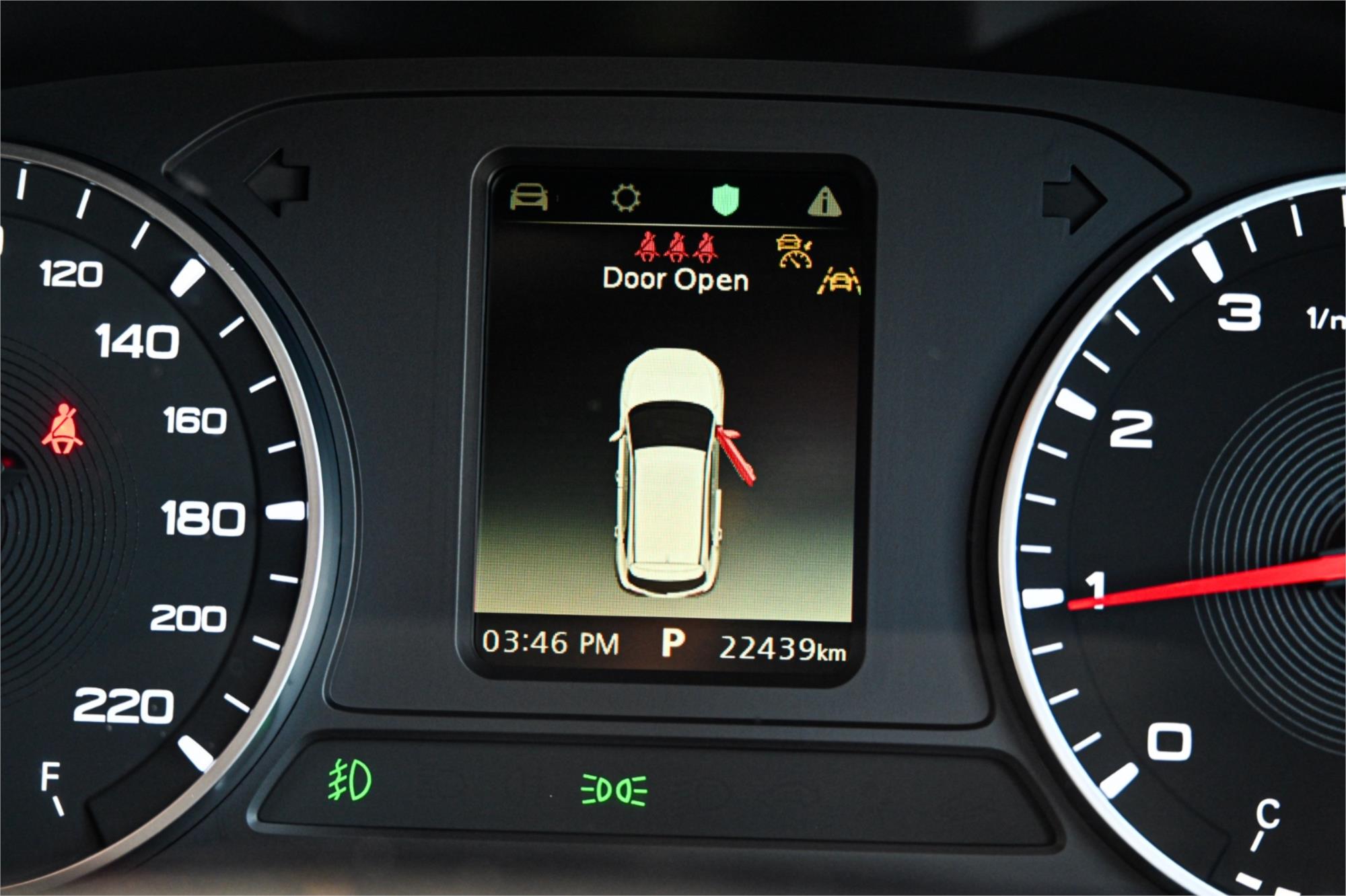 2023 M.G. ZST EXCITE AUTOMATIC WAGON