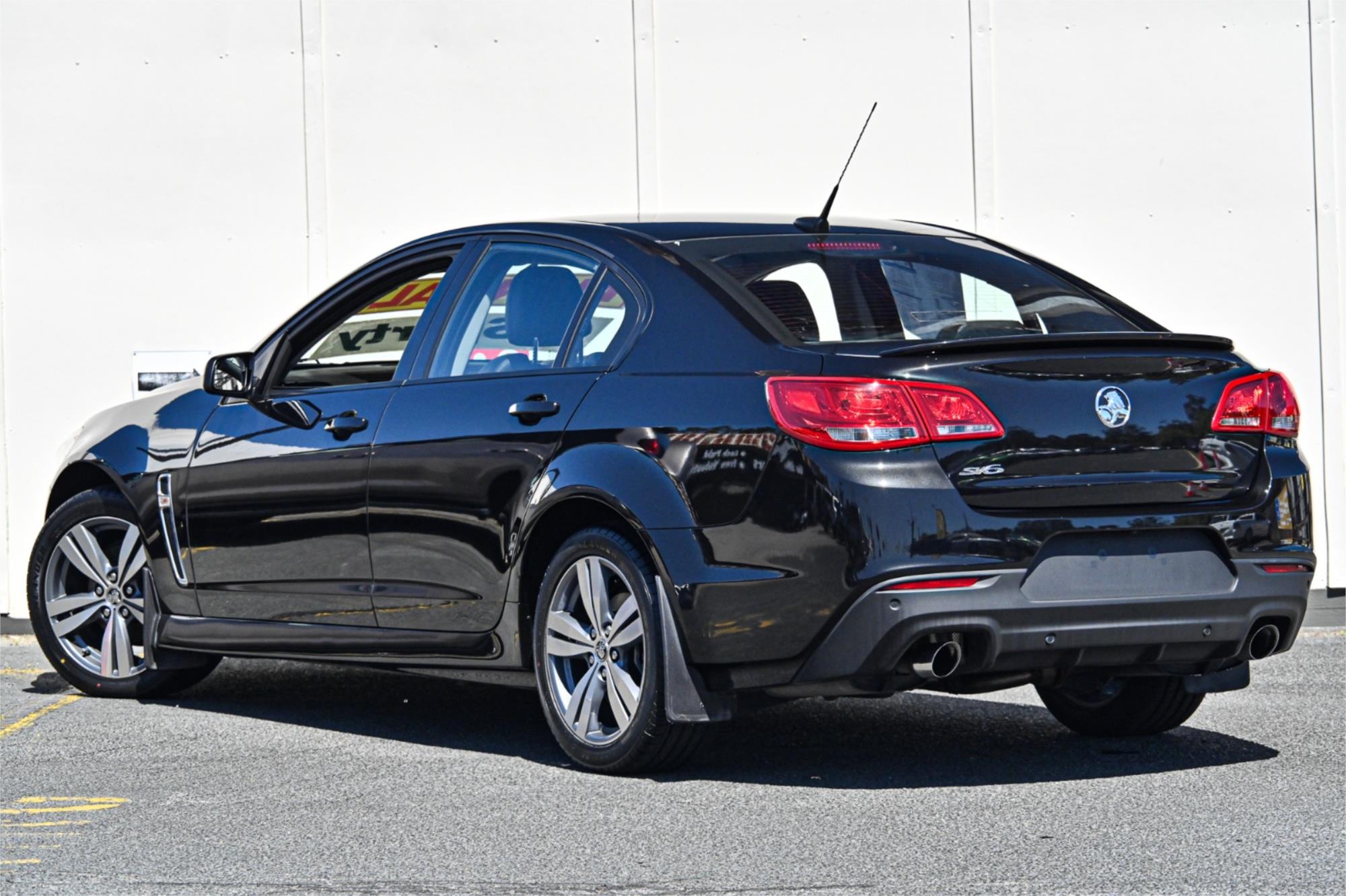 2013 HOLDEN COMMODORE VF SV6 MANUAL SEDAN