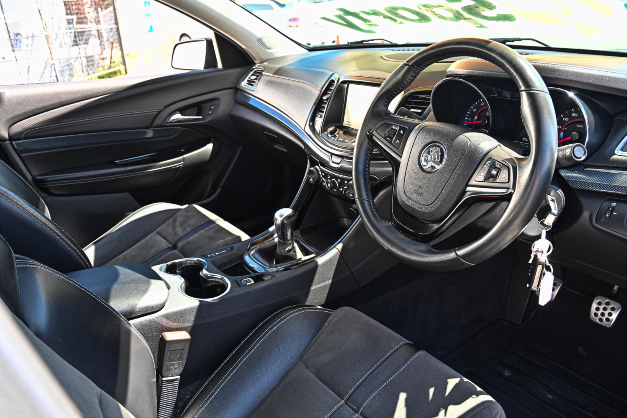 2013 HOLDEN COMMODORE VF SV6 MANUAL SEDAN
