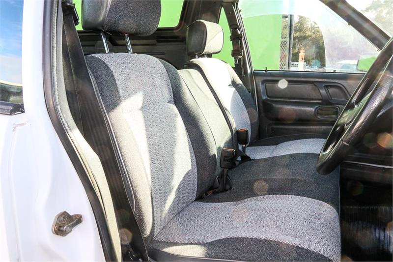 1994 FORD FALCON XG AUTOMATIC VAN