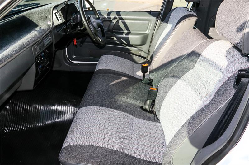 1994 FORD FALCON XG AUTOMATIC VAN