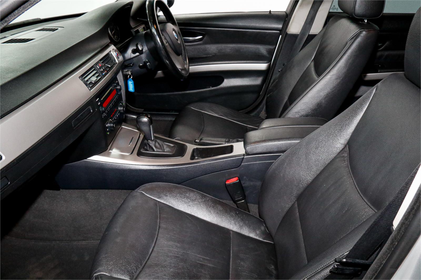 2005 BMW 325I E90 SEDAN