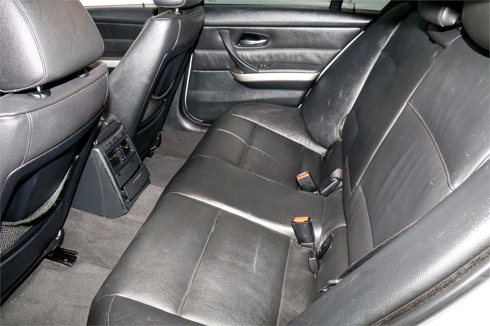 2005 BMW 325I E90 SEDAN