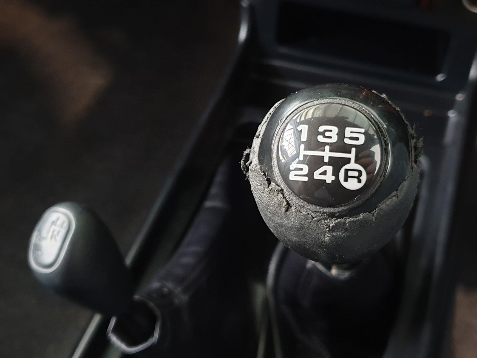 2000 TOYOTA LANDCRUISER PRADO KZJ95R MANUAL WAGON
