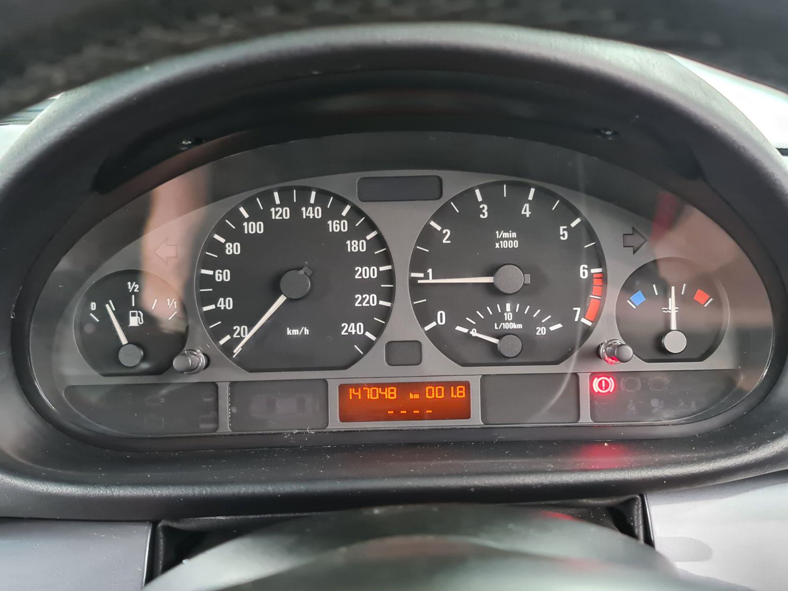 2000 BMW 3 SERIES E46 318I MANUAL SEDAN