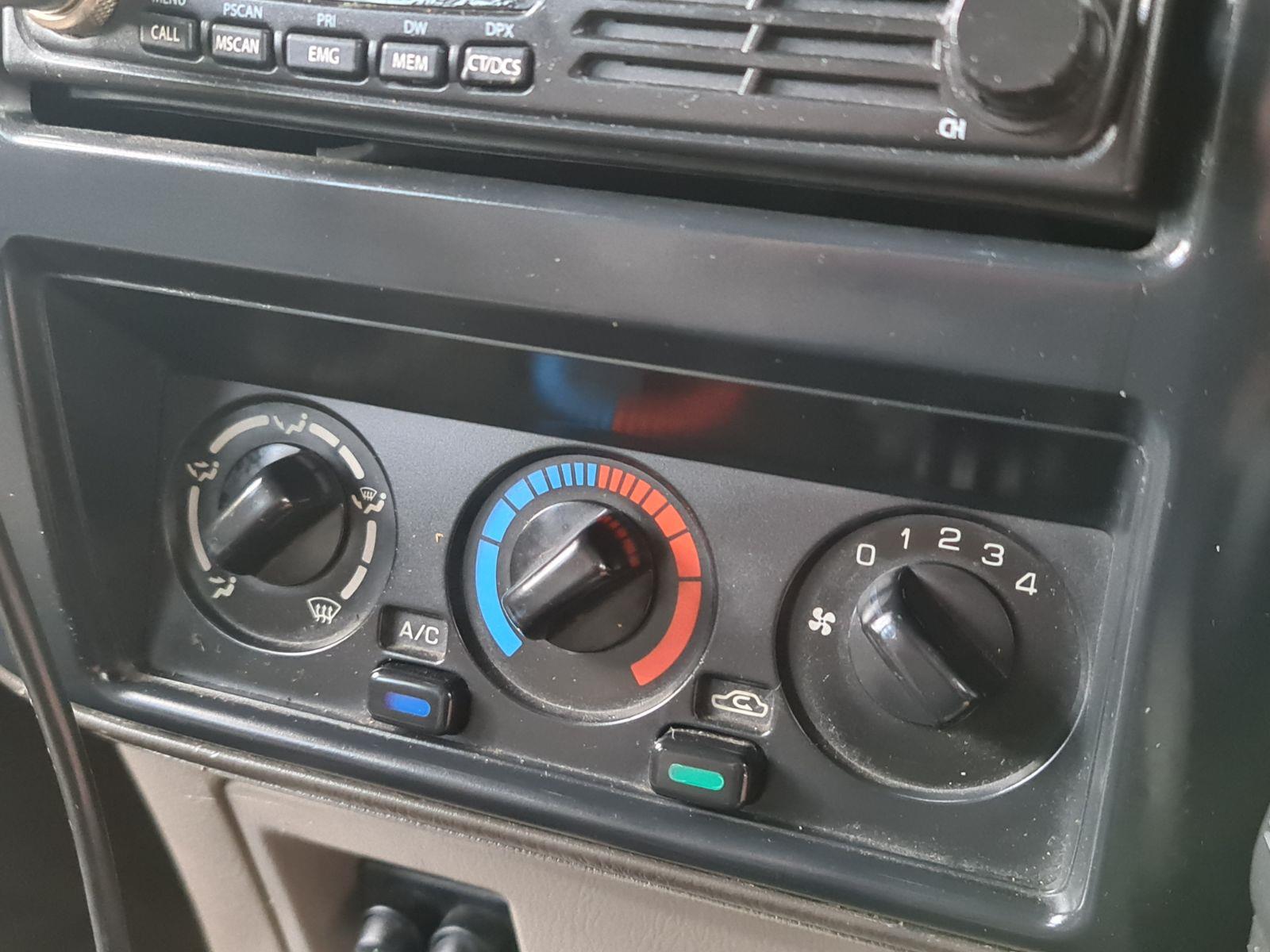 1998 NISSAN PATROL GU ST MANUAL WAGON
