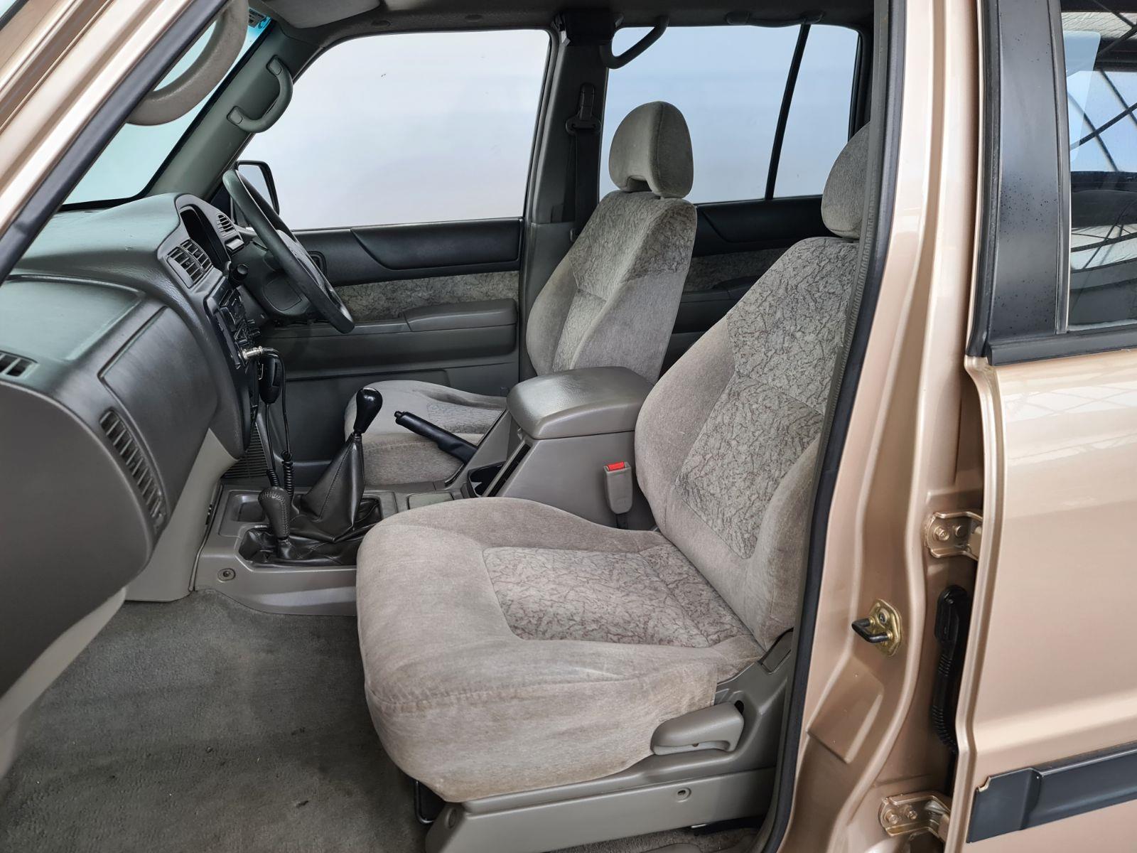 1998 NISSAN PATROL GU ST MANUAL WAGON