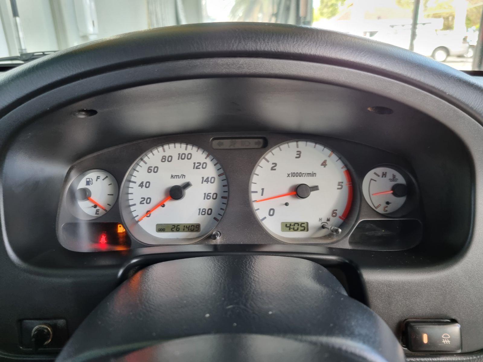 2006 NISSAN NAVARA D22 S2 ST-R MANUAL UTILITY