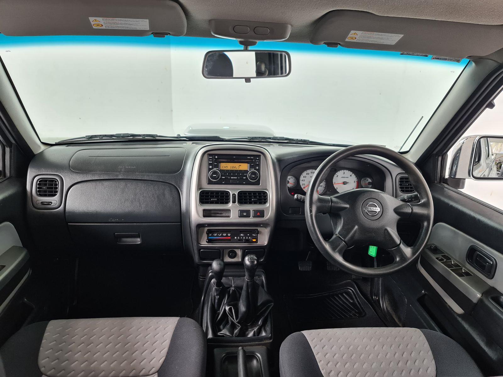 2012 NISSAN NAVARA D22 ST-R MANUAL UTILITY