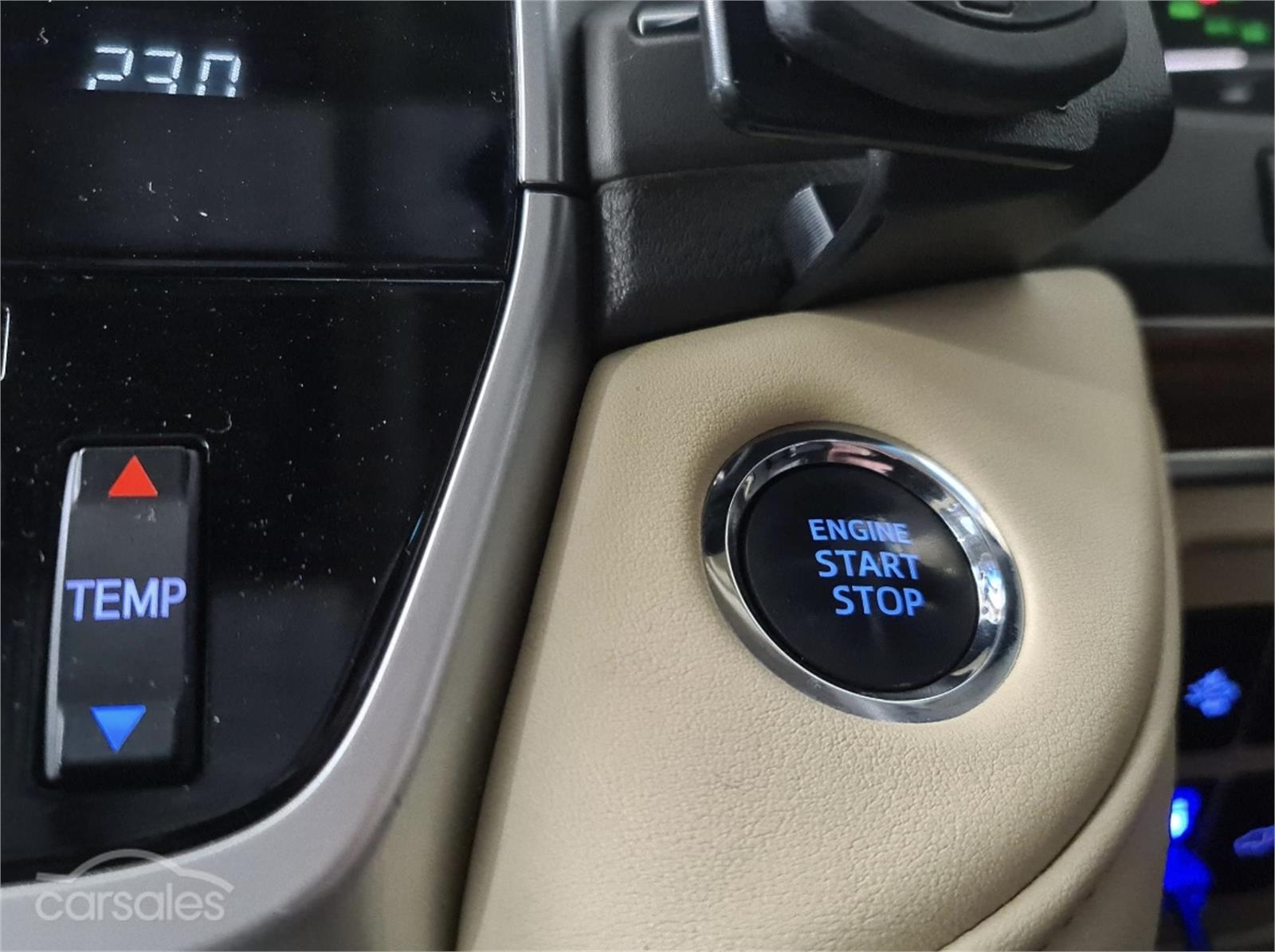 2017 TOYOTA LANDCRUISER VDJ200R SAHARA SPORTS AUTOMATIC WAGON