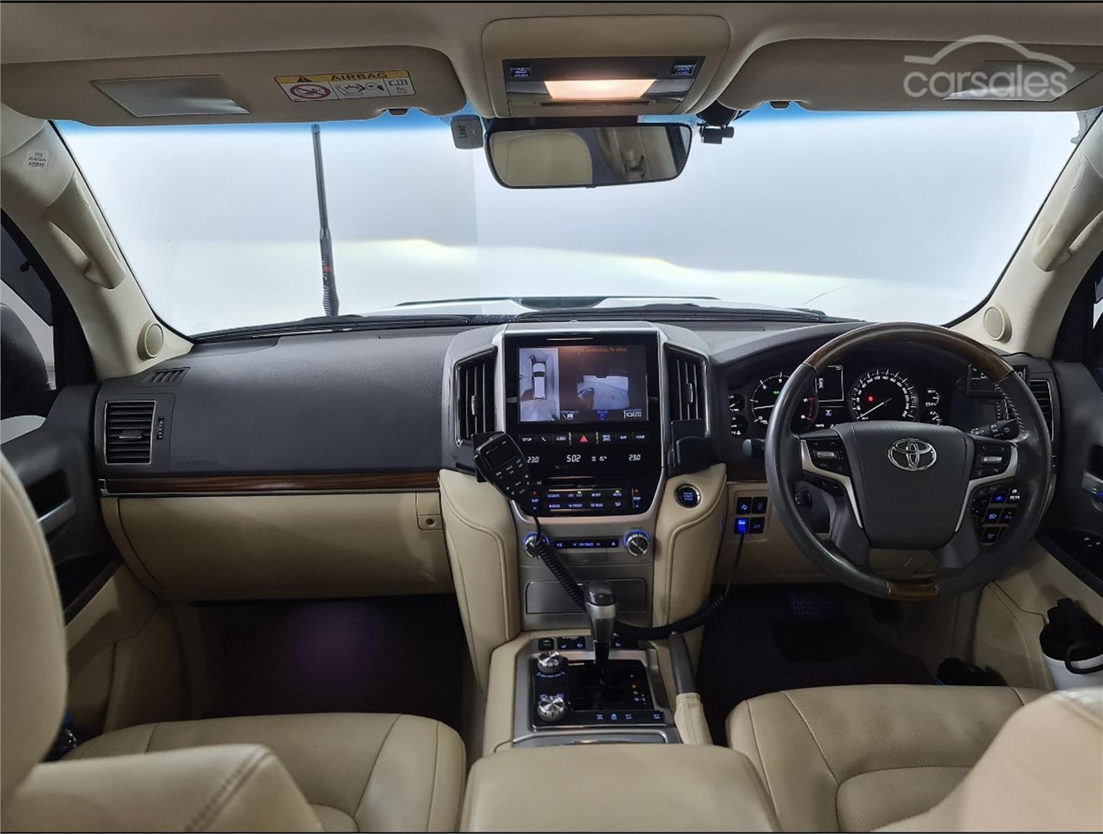 2017 TOYOTA LANDCRUISER VDJ200R SAHARA SPORTS AUTOMATIC WAGON