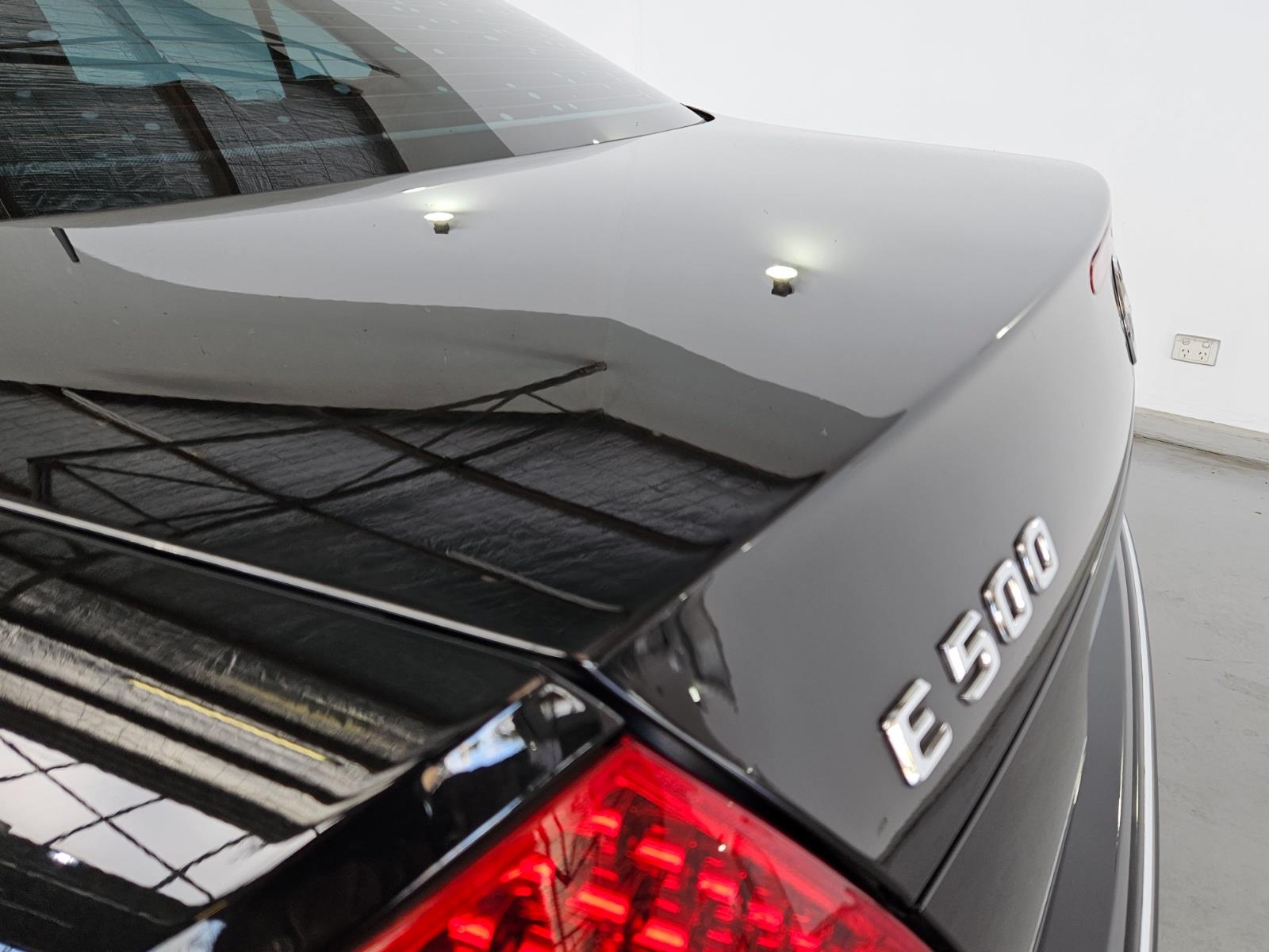 2004 MERCEDES-BENZ E-CLASS W211 E500 SPORTS AUTOMATIC SEDAN
