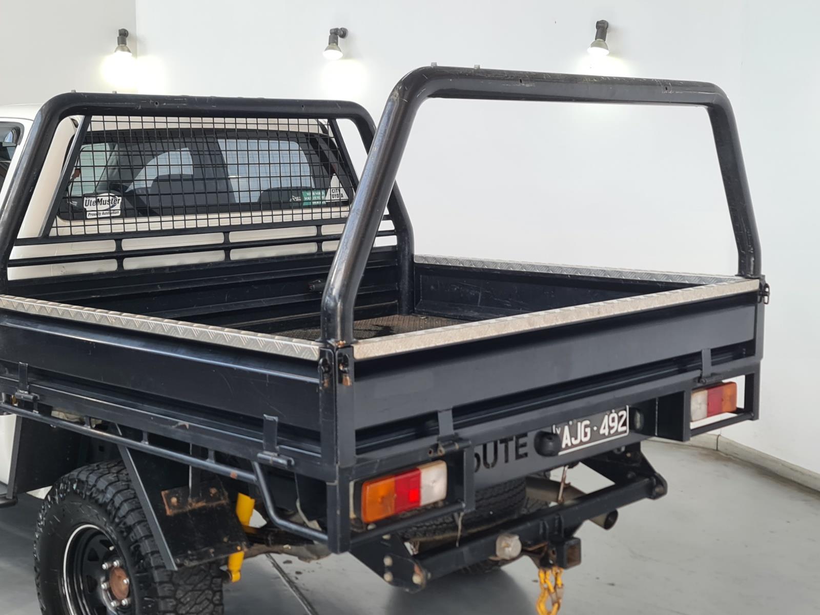 2008 TOYOTA HILUX KUN26R SR MANUAL UTILITY