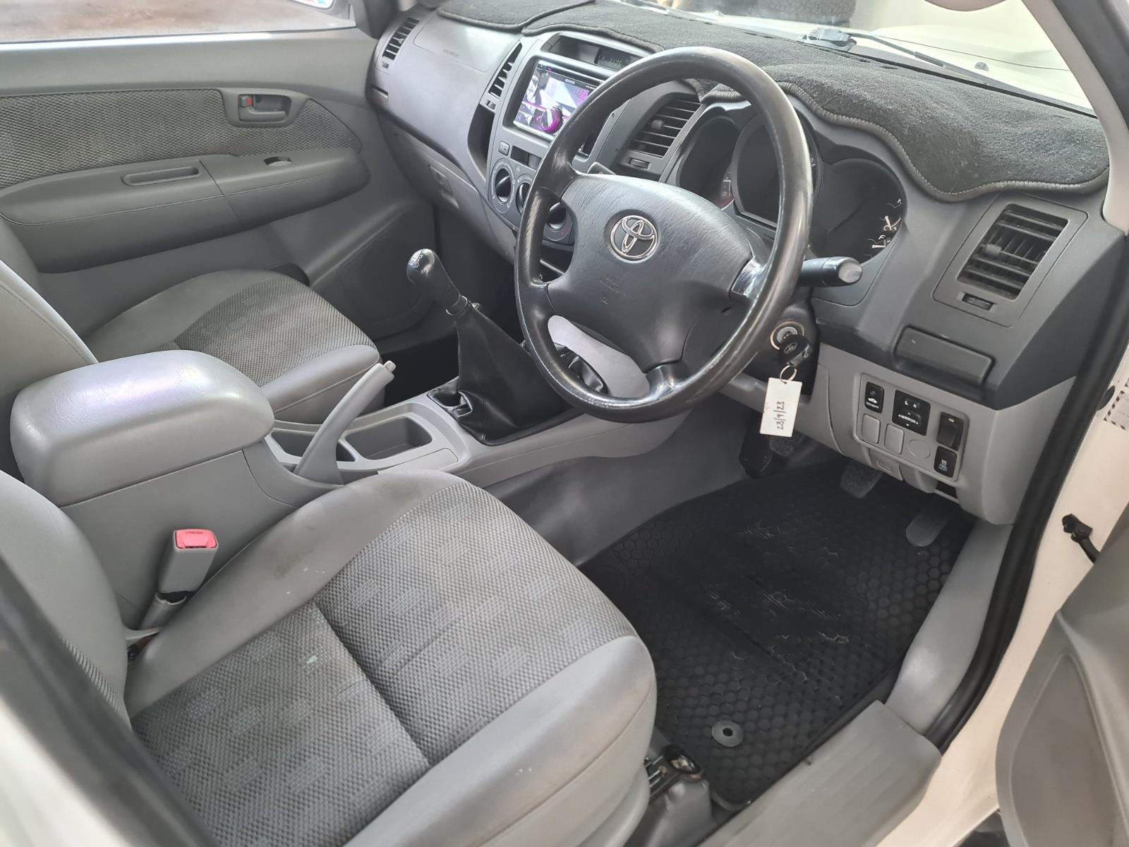 2008 TOYOTA HILUX KUN26R SR MANUAL UTILITY