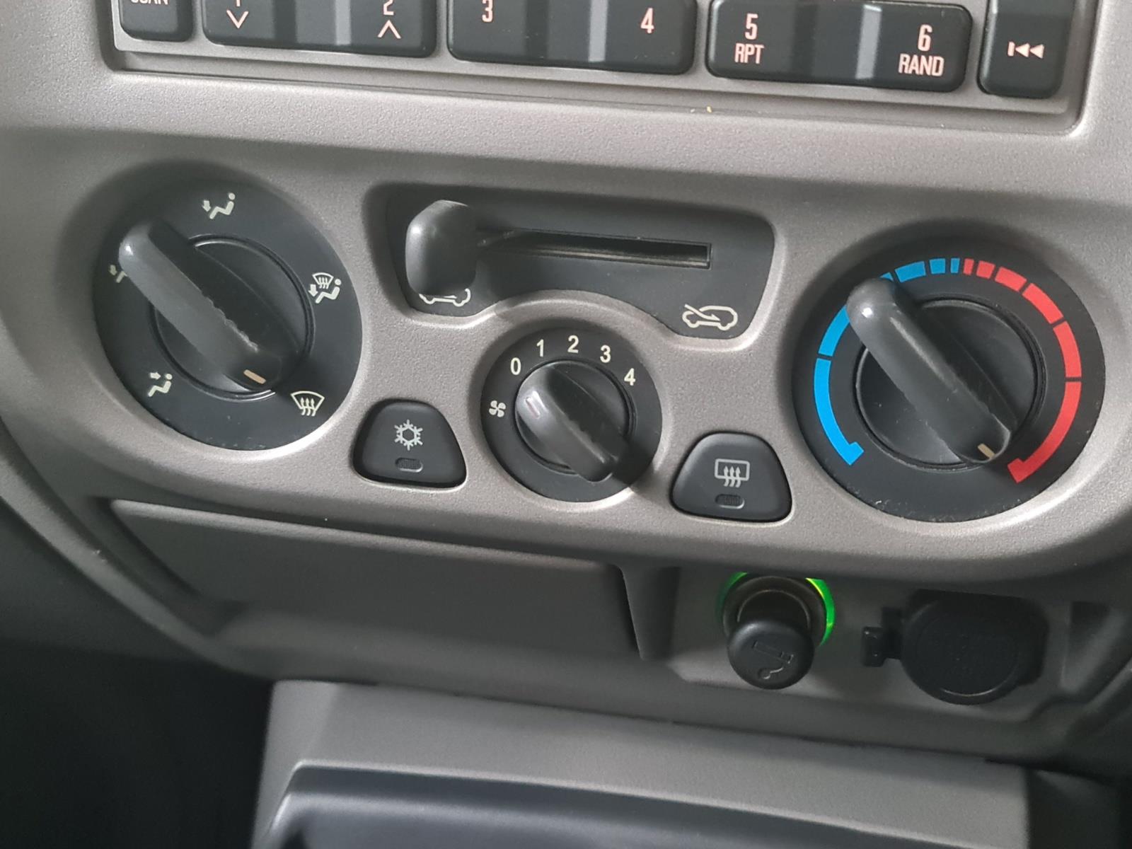 2004 HOLDEN RODEO RA LT MANUAL UTILITY