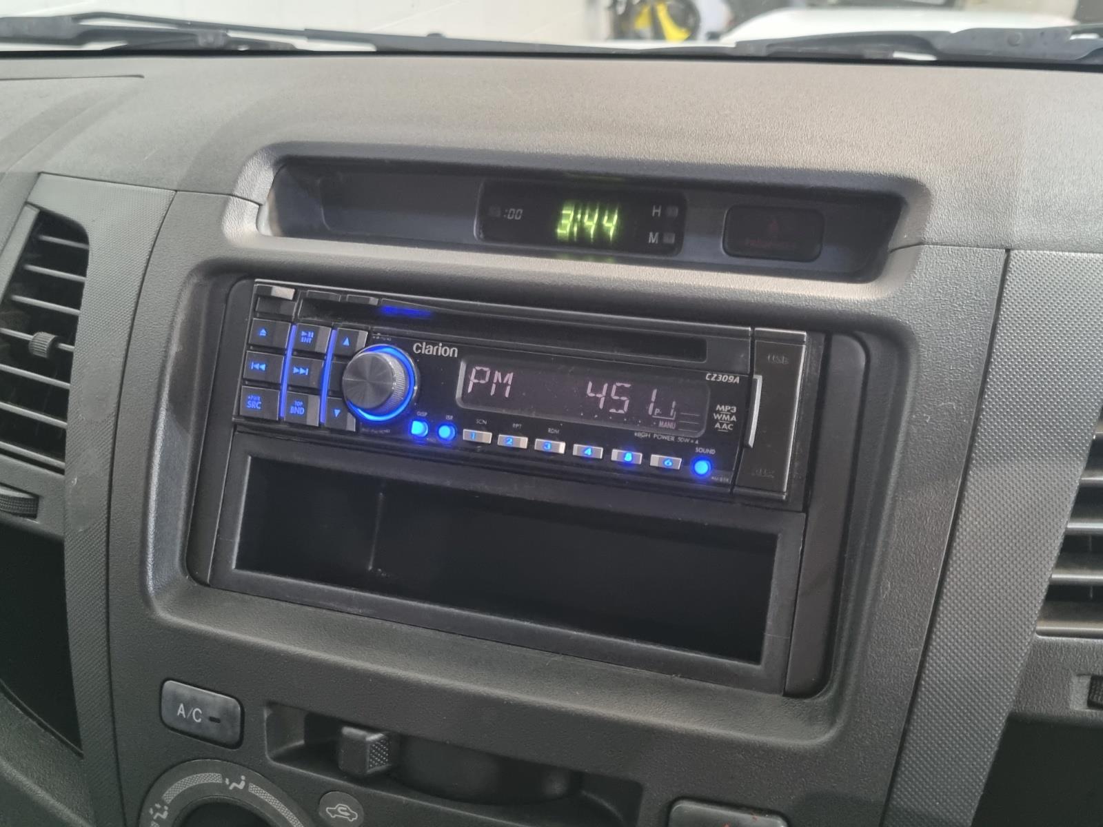 2006 TOYOTA HILUX KUN16R SR MANUAL UTILITY