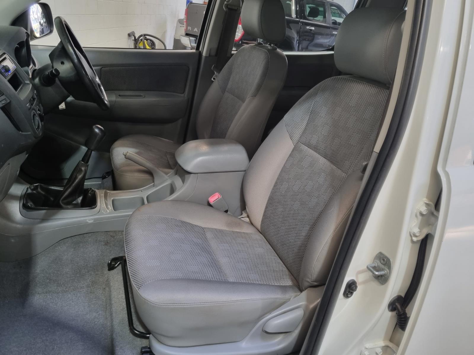 2006 TOYOTA HILUX KUN16R SR MANUAL UTILITY