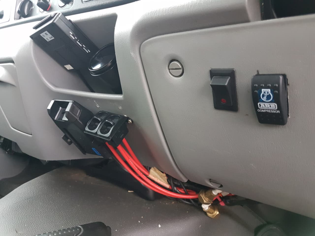 2005 FORD F250 RN AUTOMATIC UTILITY
