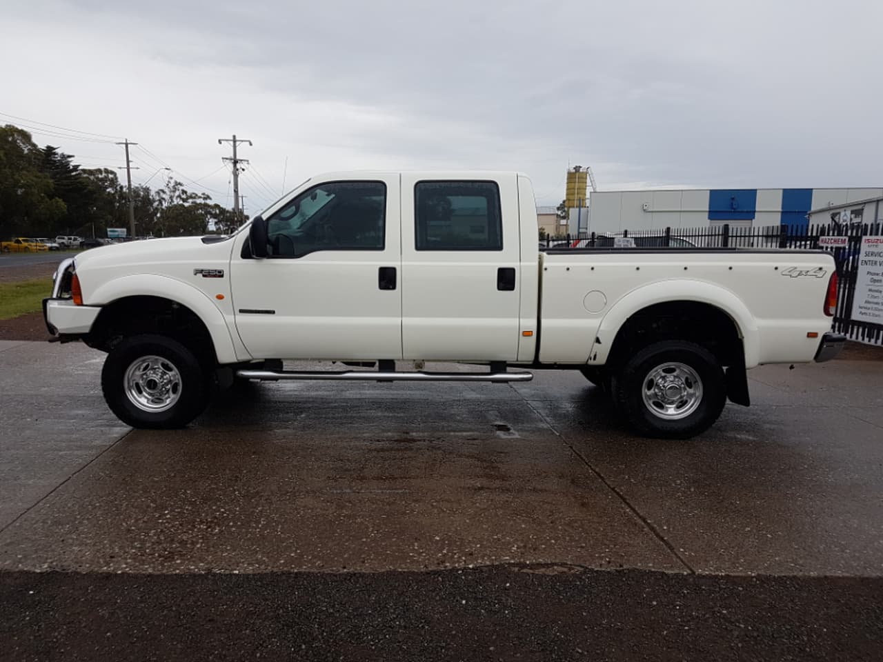 2005 FORD F250 RN AUTOMATIC UTILITY