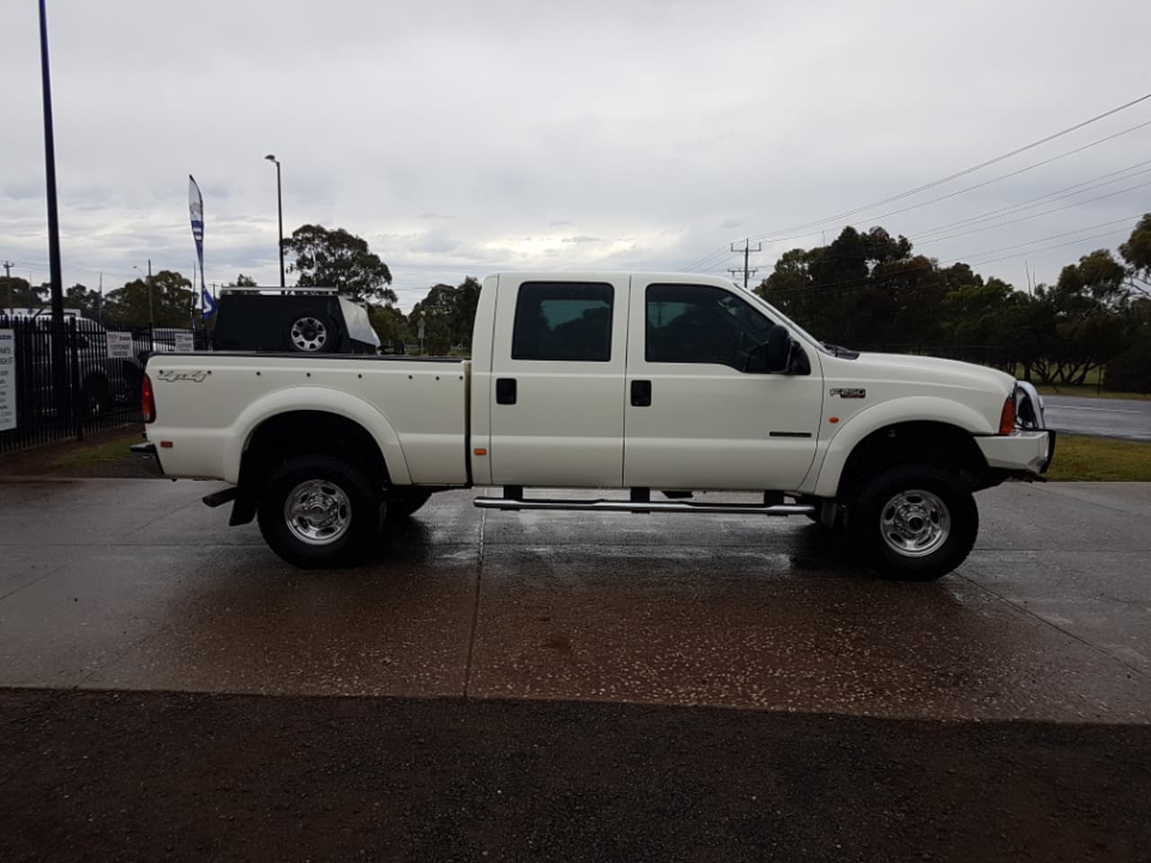 2005 FORD F250 RN AUTOMATIC UTILITY