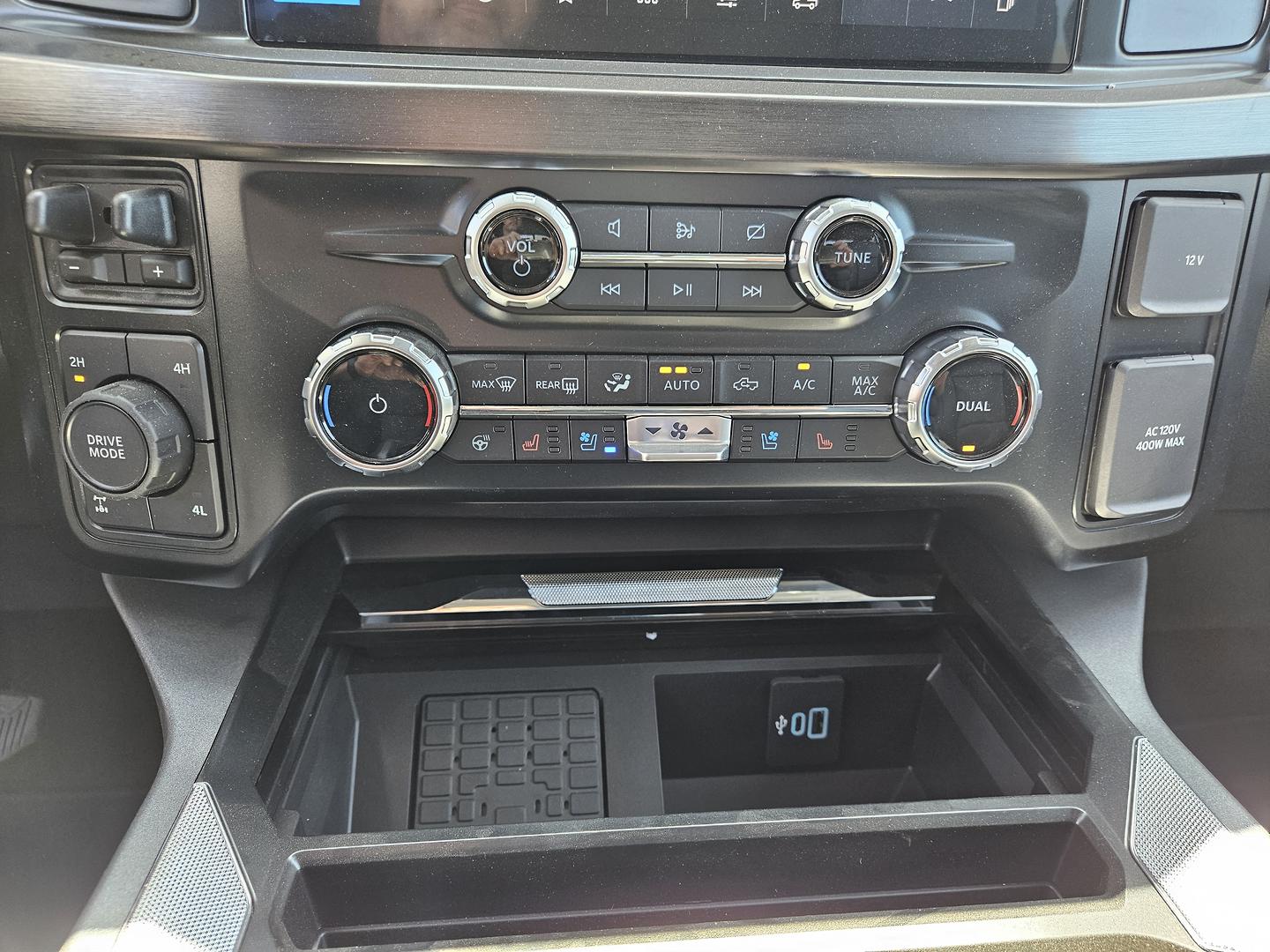 2023 FORD F250 LARIAT AUTO 4X4 DUAL CAB PICKUP