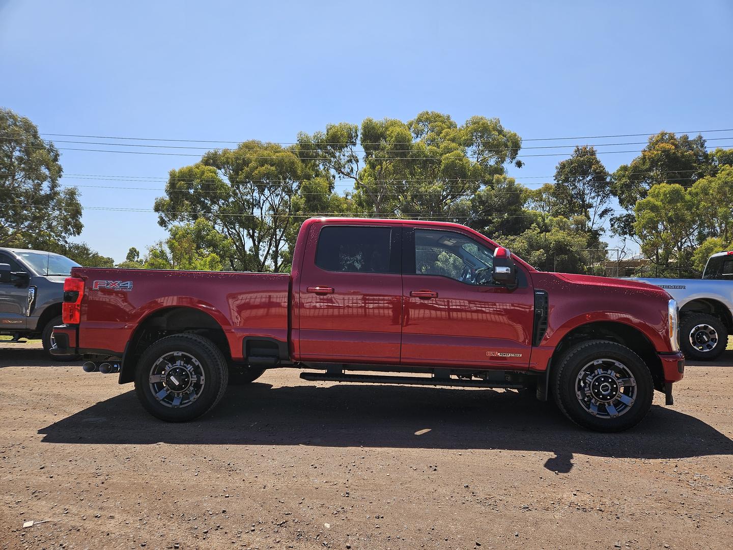 2023 FORD F250 LARIAT AUTO 4X4 DUAL CAB PICKUP