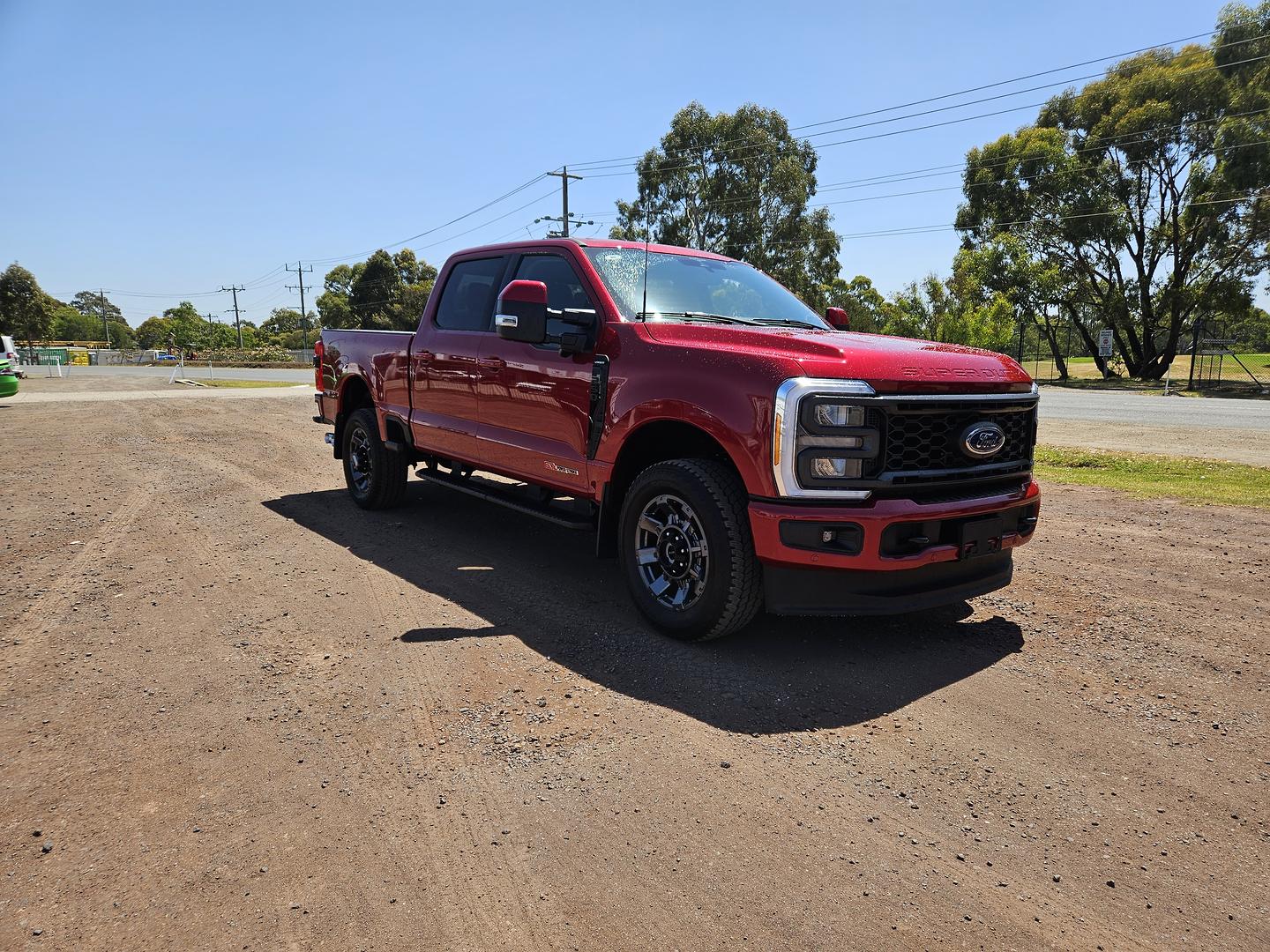 2023 FORD F250 LARIAT AUTO 4X4 DUAL CAB PICKUP