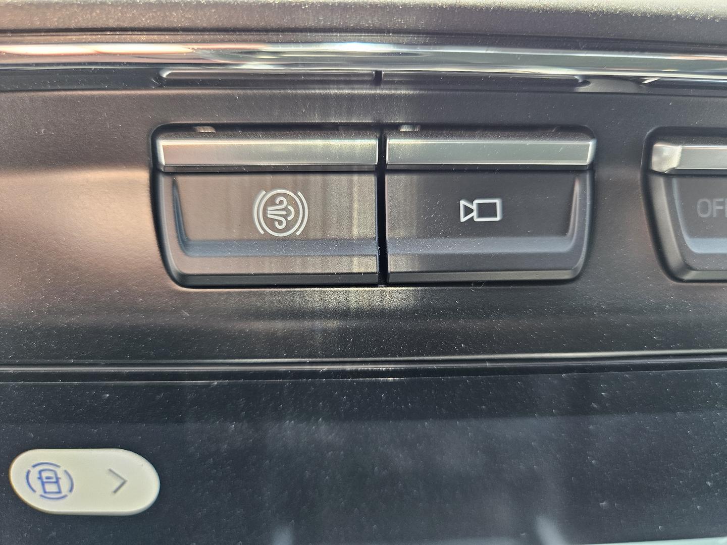 2023 FORD F250 LARIAT AUTO 4X4 DUAL CAB PICKUP