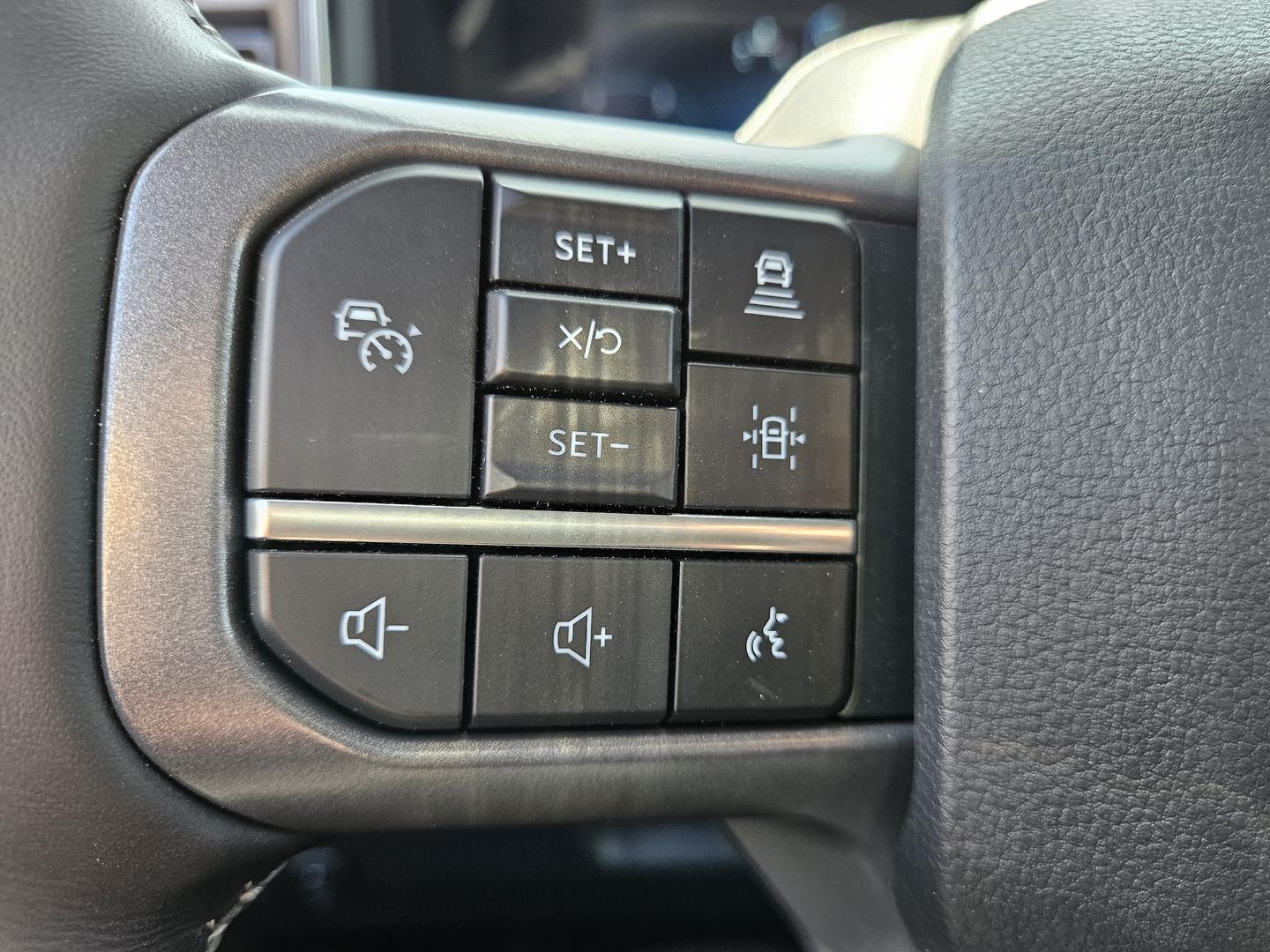 2023 FORD F250 LARIAT AUTO 4X4 DUAL CAB PICKUP