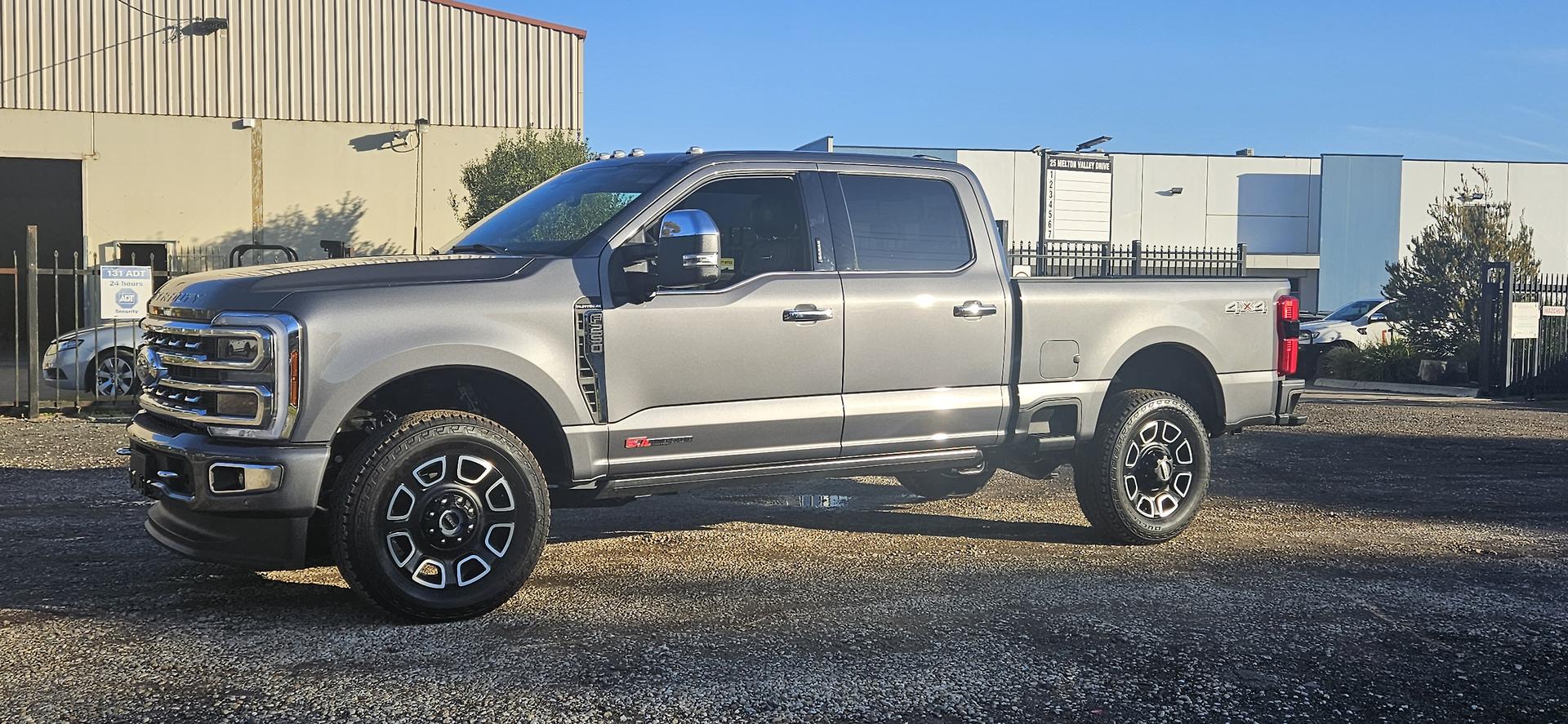 2024 FORD F250 PLATINUM AUTO 4X4 DUAL CAB P/UP