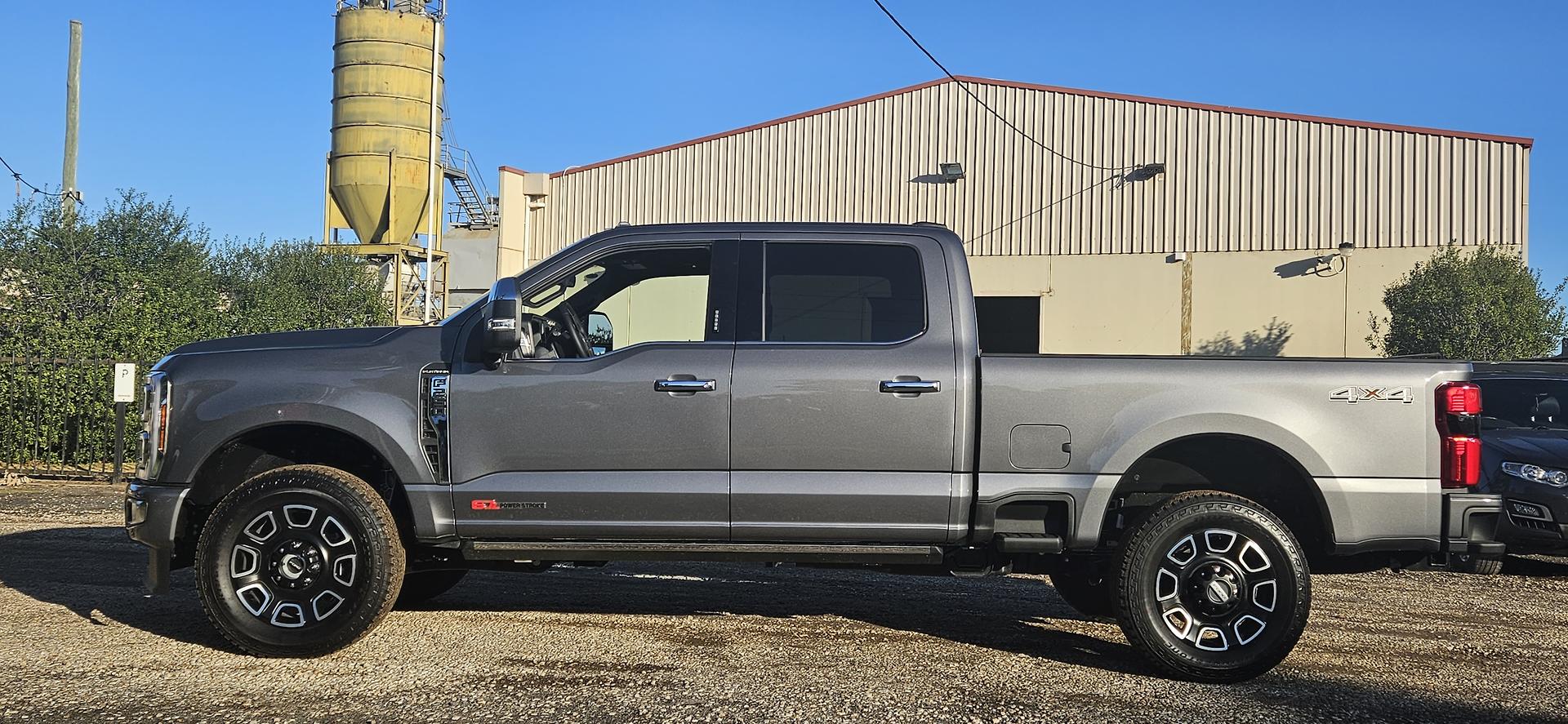 2024 FORD F250 PLATINUM AUTO 4X4 DUAL CAB P/UP