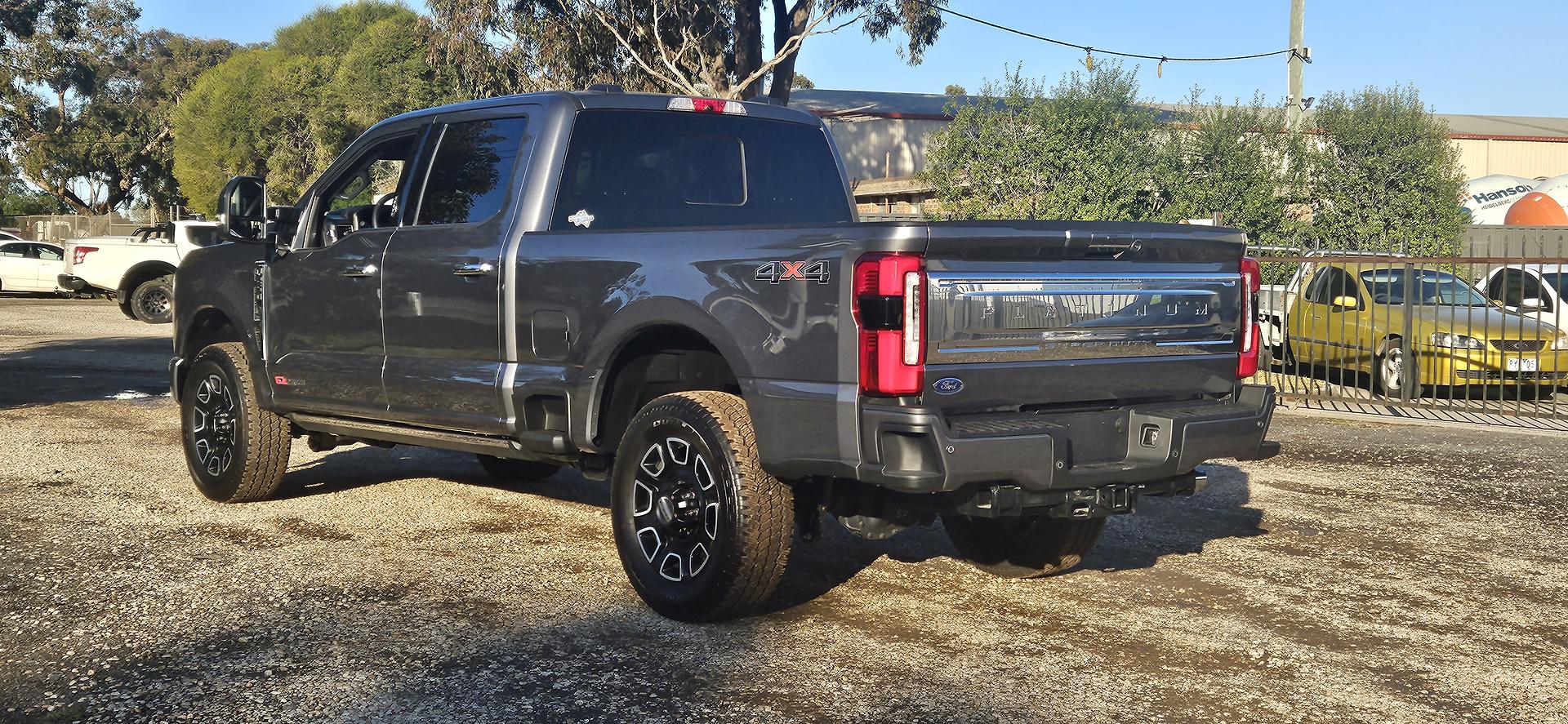 2024 FORD F250 PLATINUM AUTO 4X4 DUAL CAB P/UP