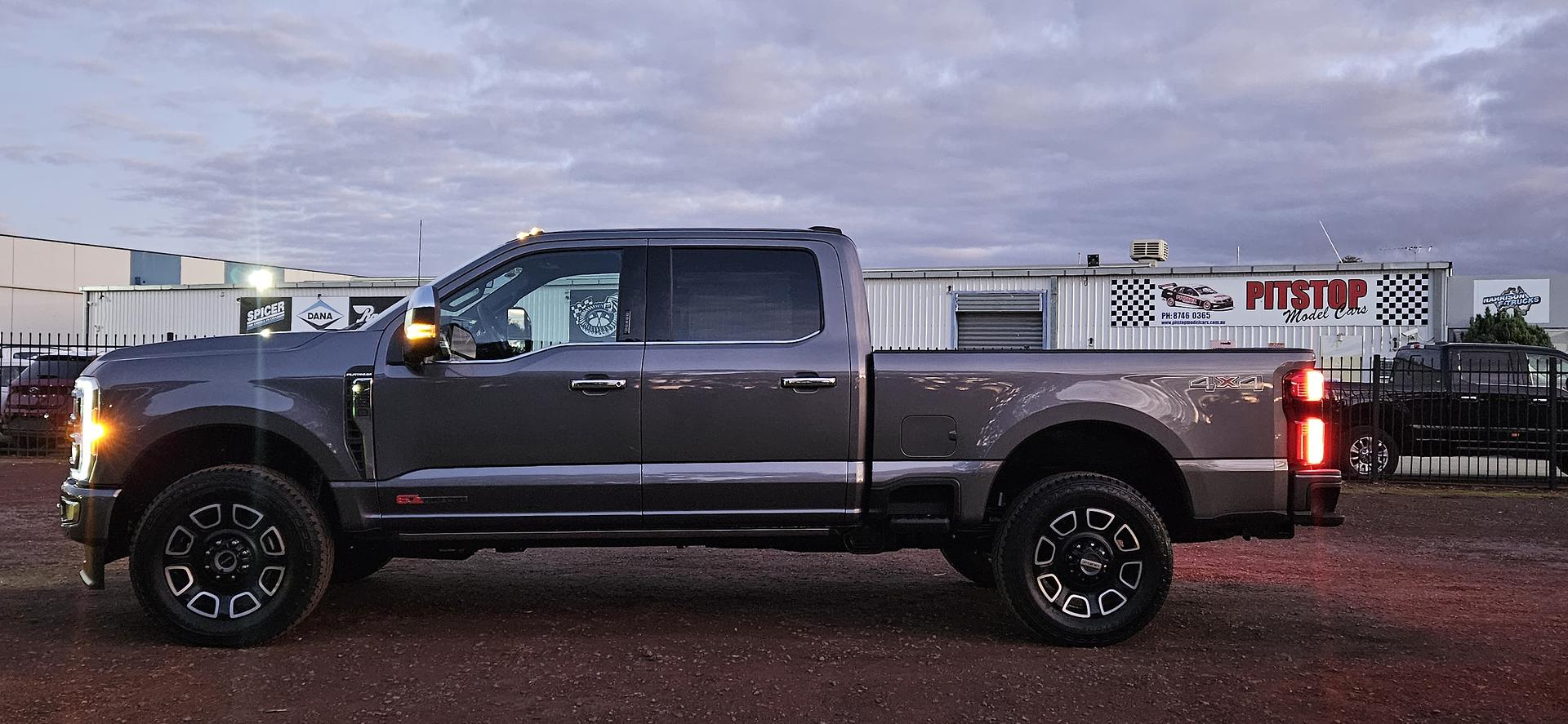 2024 FORD F250 PLATINUM AUTO 4X4 DUAL CAB P/UP