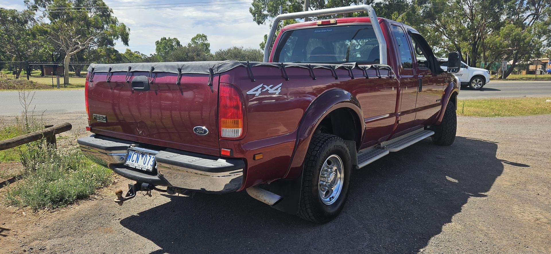 2004 FORD F250 XLT RN AUTO 4X4 SUPER CAB P/UP