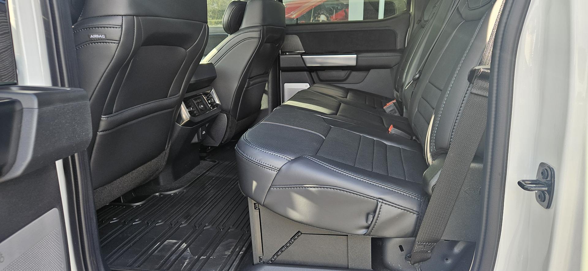 2025 FORD F350 PLATINUM TREMOR 4X4 10 SP AUTOMATIC DUAL CAB P/UP