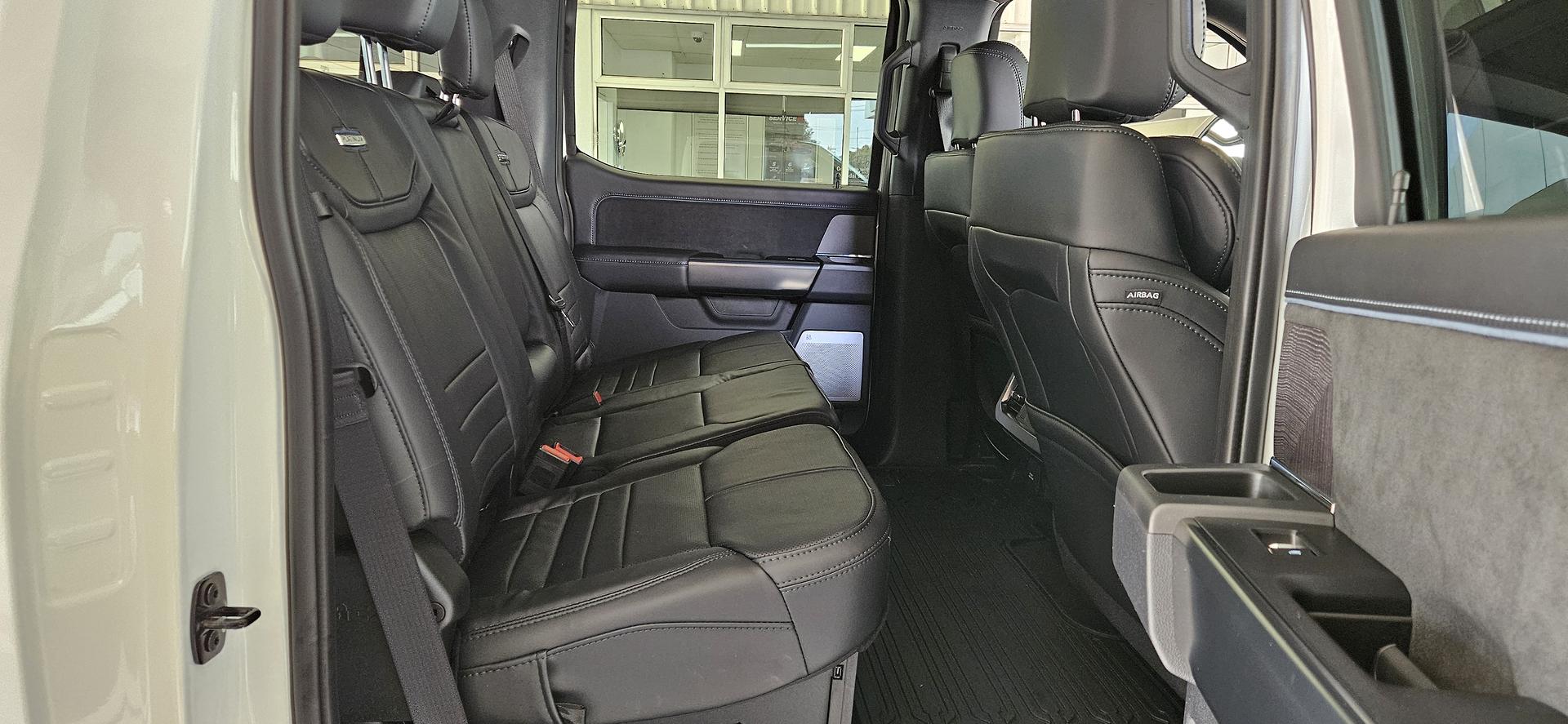 2025 FORD F350 PLATINUM TREMOR 4X4 10 SP AUTOMATIC DUAL CAB P/UP