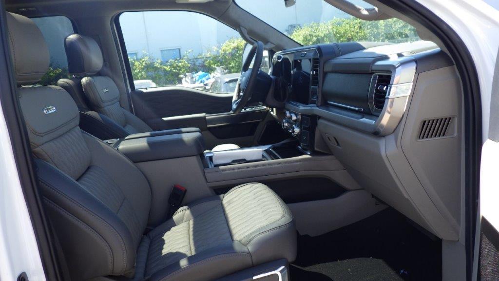 2025 FORD F350 PLATINUM AUTO 4X4 DUAL CAB PICKUP