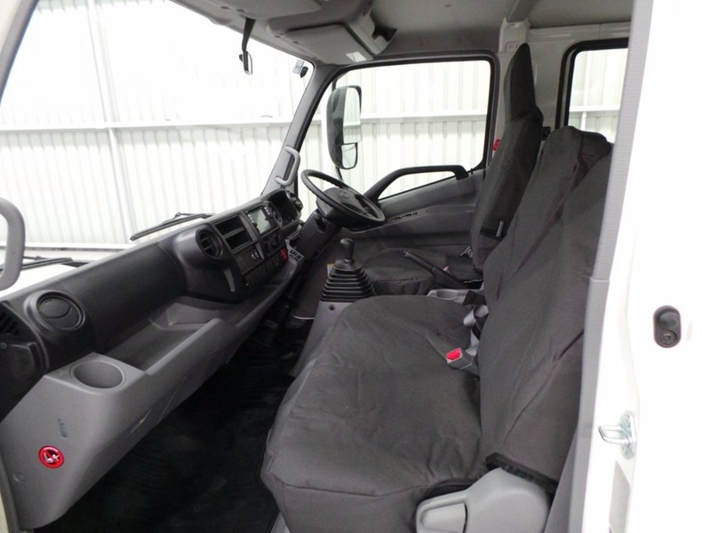 2016 HINO 917 - 300 Series 917 - 300 Series Truck