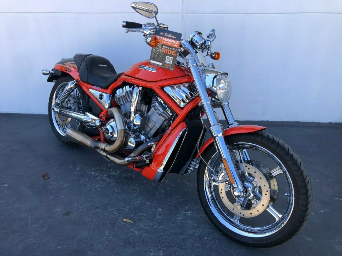 2005 HARLEY-DAVIDSON VRSCSE SCREAMIN' EAGLE V-ROD CRUISER