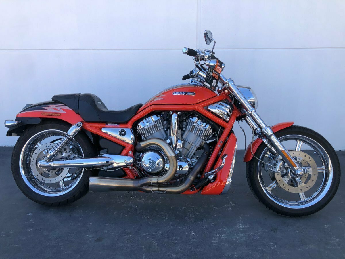 2005 HARLEY-DAVIDSON VRSCSE SCREAMIN' EAGLE V-ROD CRUISER