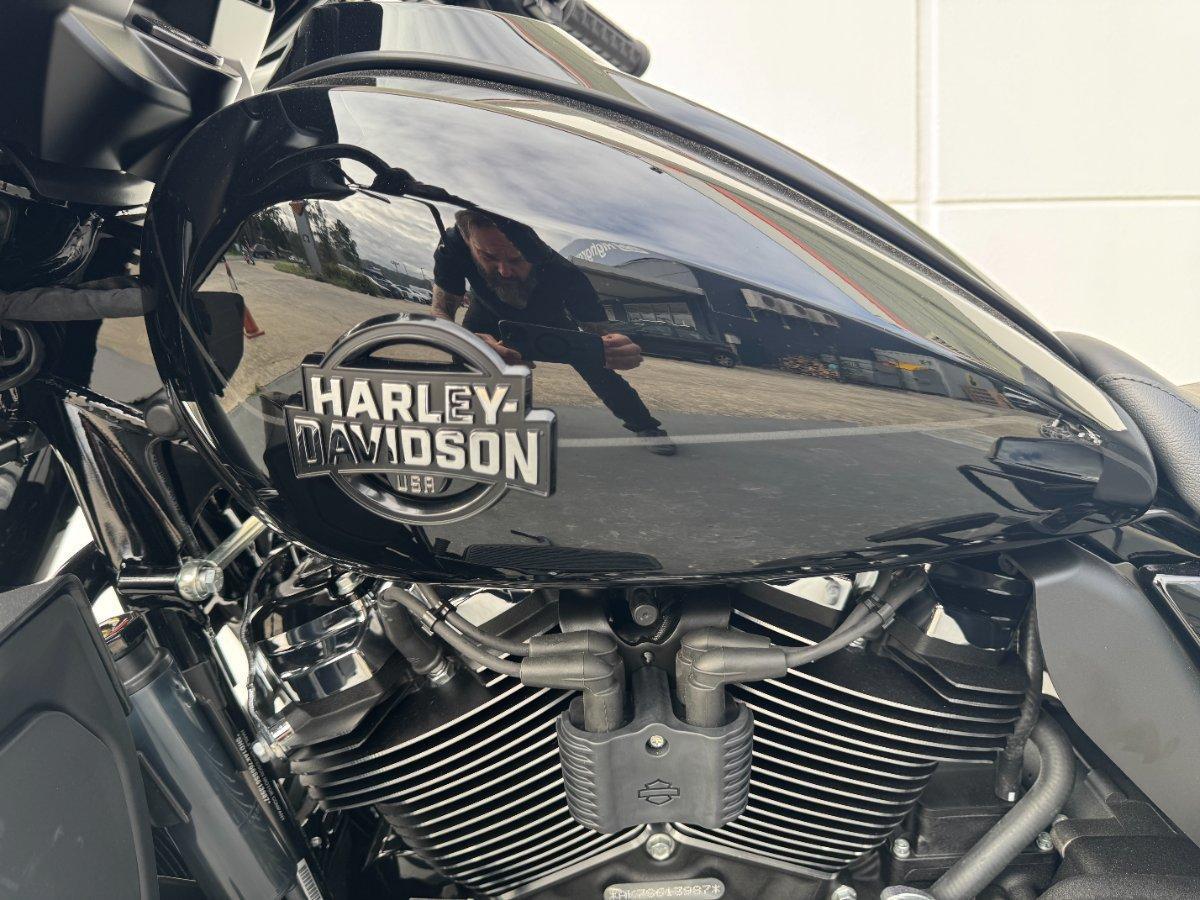 2025 HARLEY-DAVIDSON STREET GLIDE ULTRA 117 (FLHXU) TOURER