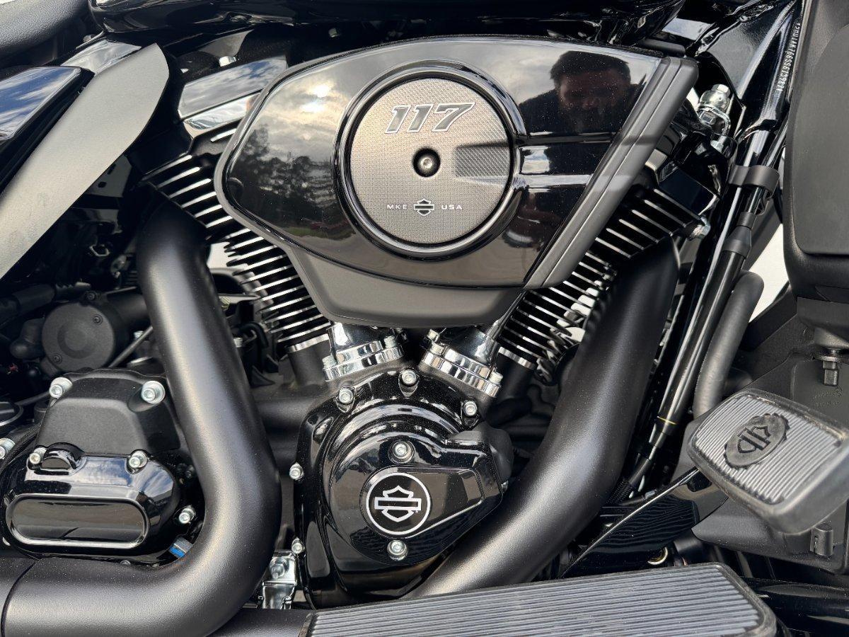 2025 HARLEY-DAVIDSON STREET GLIDE ULTRA 117 (FLHXU) TOURER