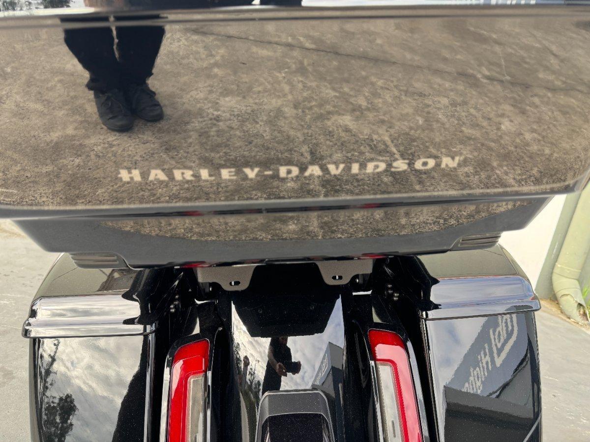 2025 HARLEY-DAVIDSON STREET GLIDE ULTRA 117 (FLHXU) TOURER