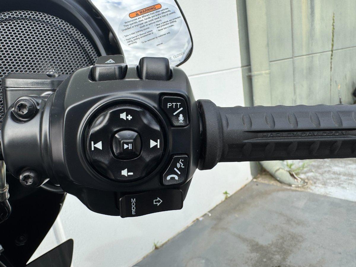 2025 HARLEY-DAVIDSON STREET GLIDE ULTRA 117 (FLHXU) TOURER