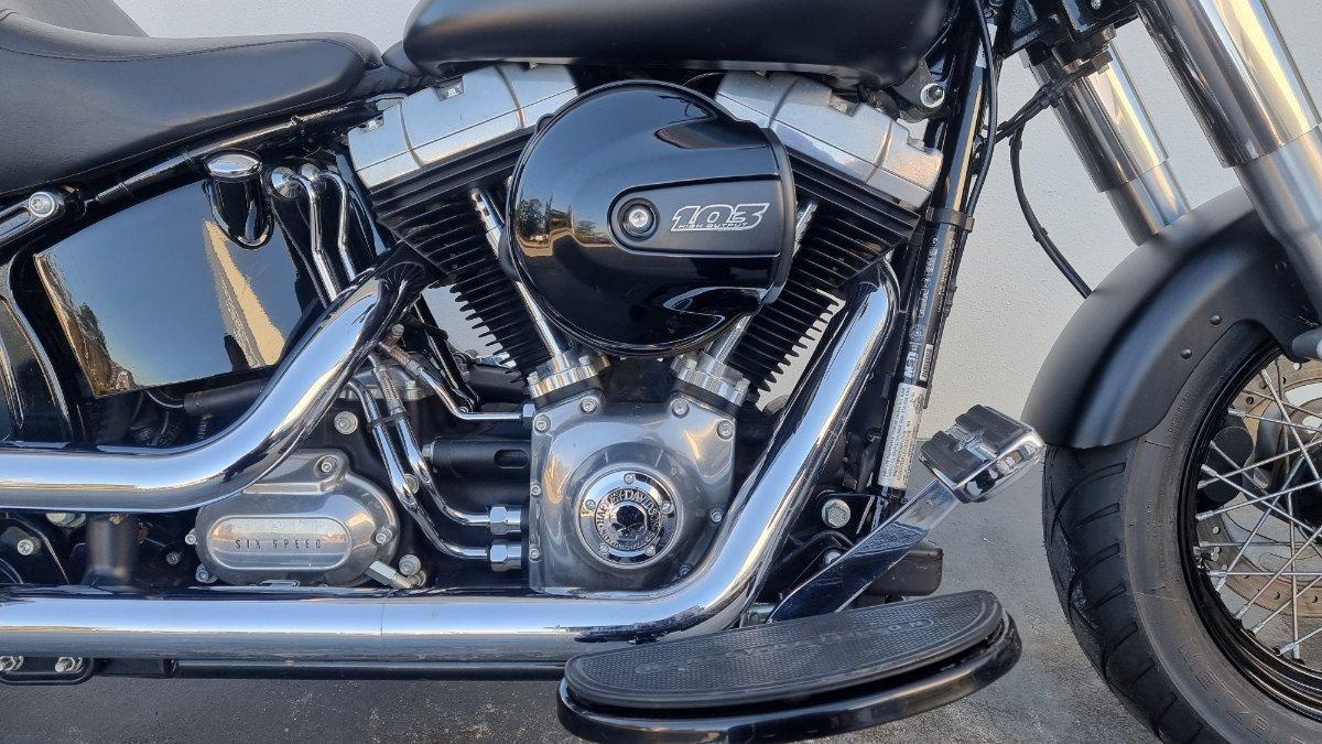 2016 HARLEY-DAVIDSON SOFTAIL SLIM (FLS) CRUISER