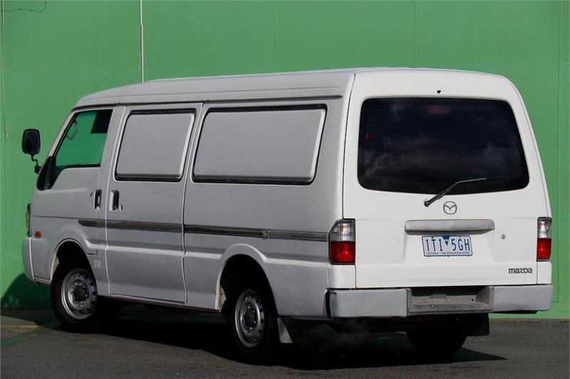 1998 MAZDA E2000 E AUTOMATIC VAN